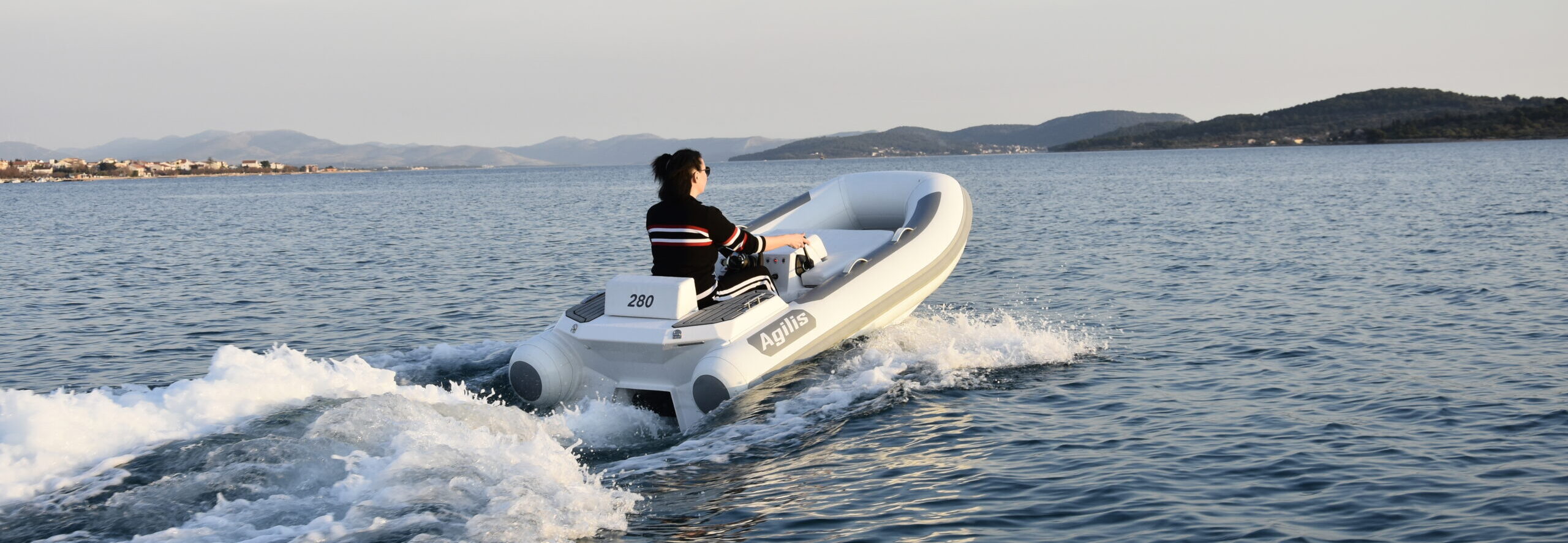Agilis 280 Tender