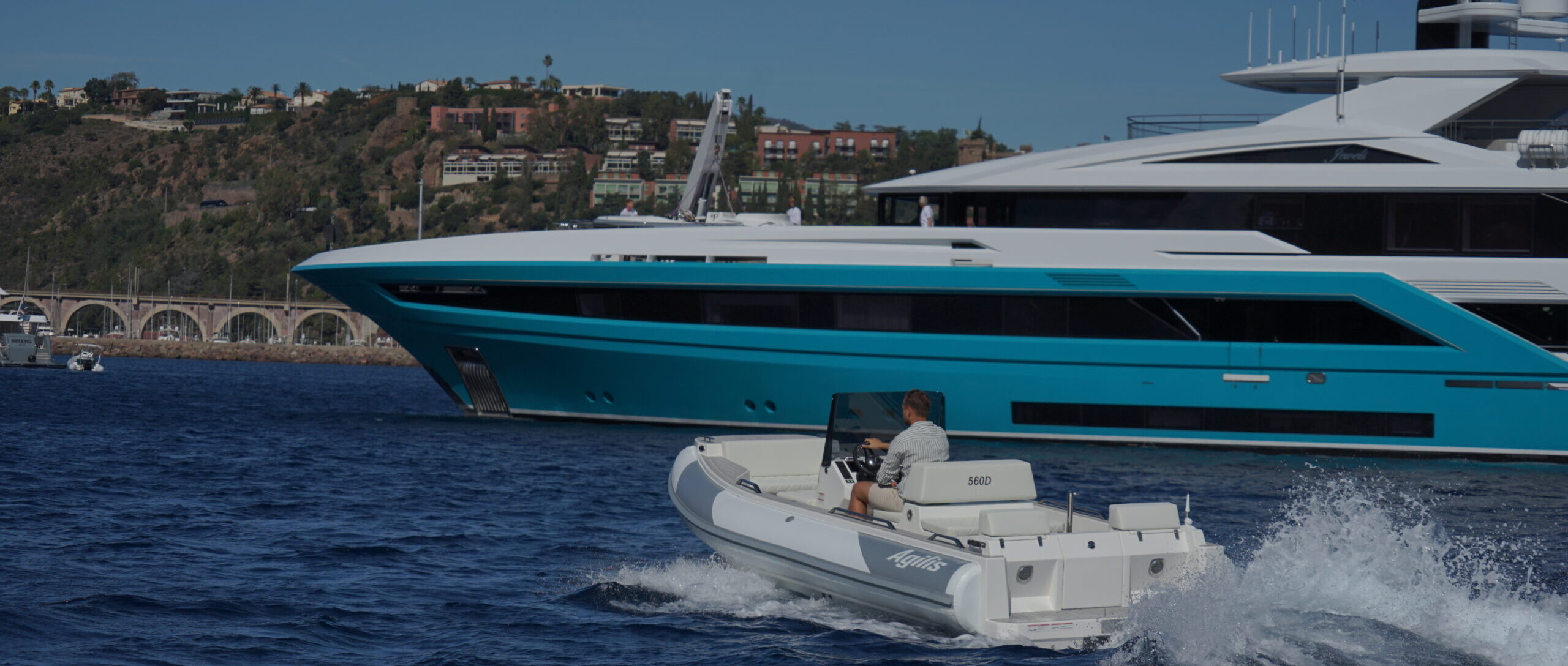 DSC06980 Agilis Jet Tenders 560D